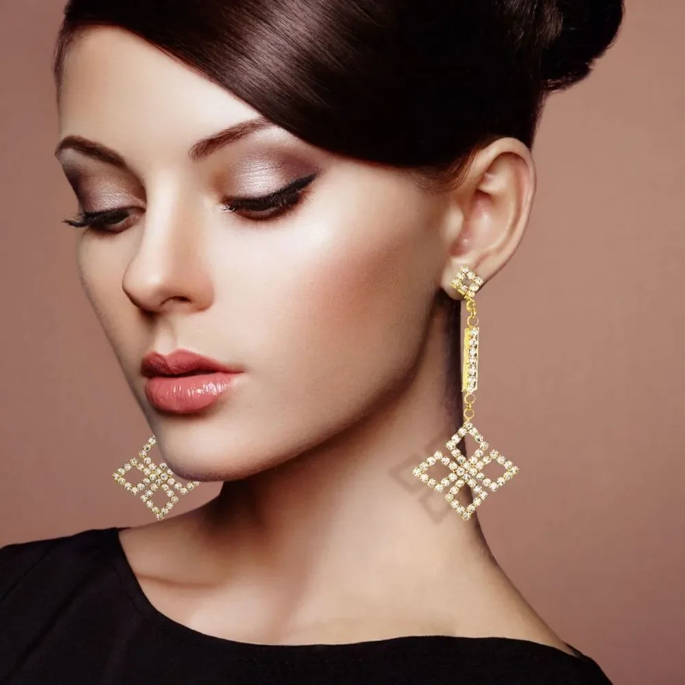 🎉 Host Pick 🎊 Gold Clover Rhinestone Drop Statement Earrings - Picture 2 of 2